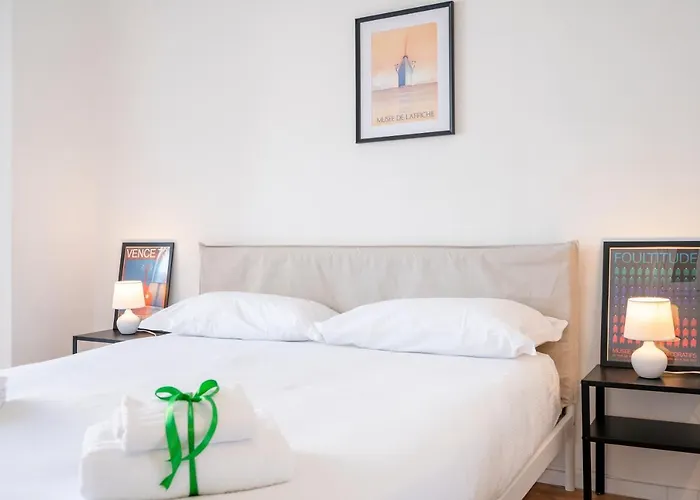 Appartamento Guesthost - & Elegant Loft - With Balcony *